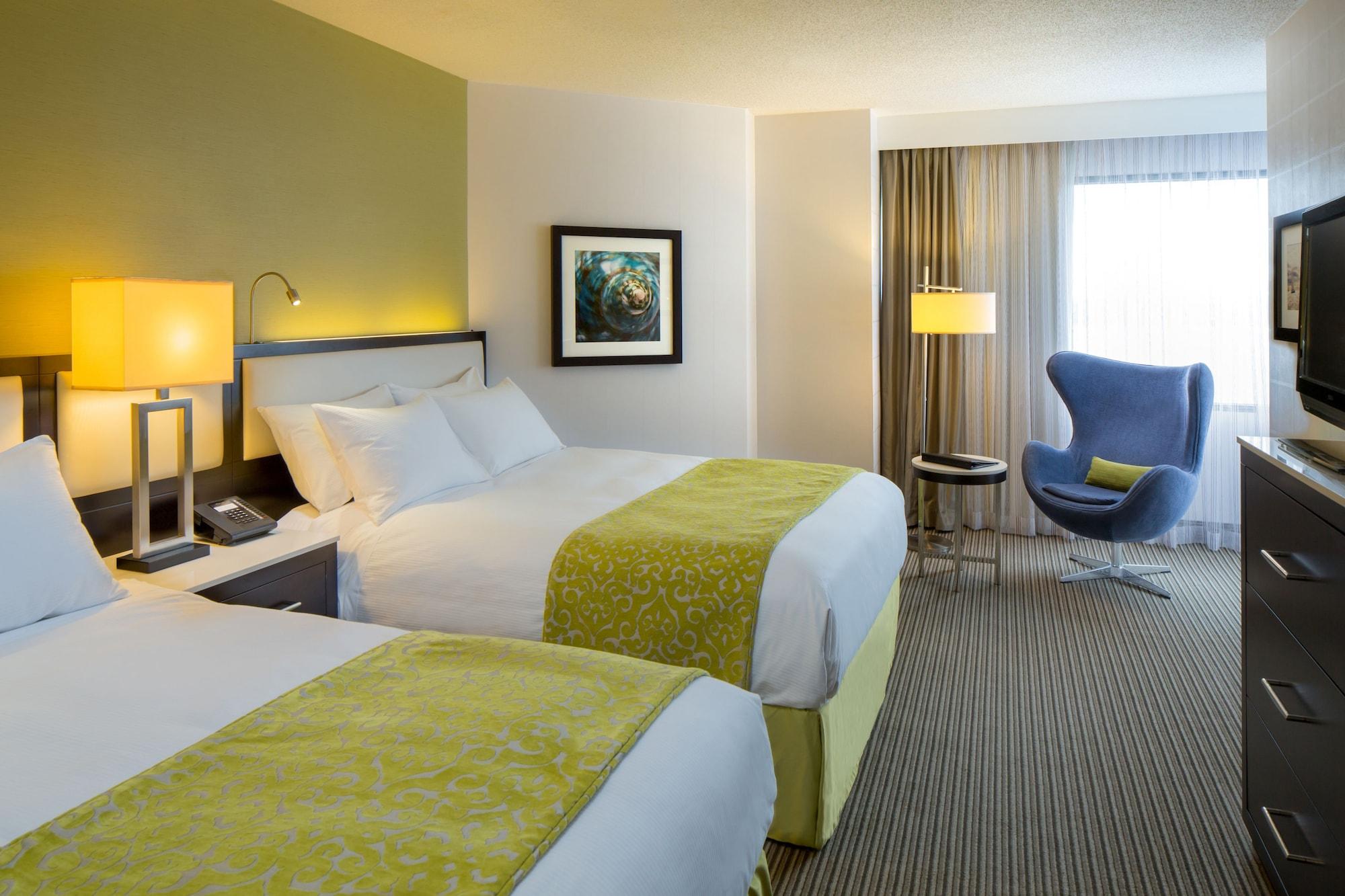 The Hollis Halifax - A Doubletree Suites By Hilton Εξωτερικό φωτογραφία